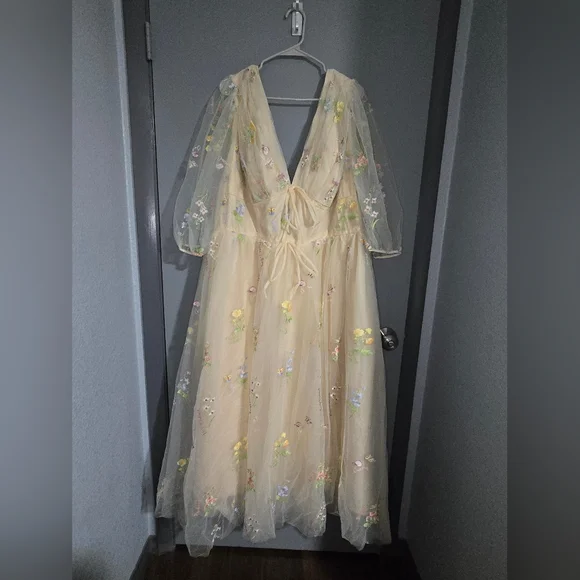 Floral Embroidered Tulle Dress - Picture 1 of 10